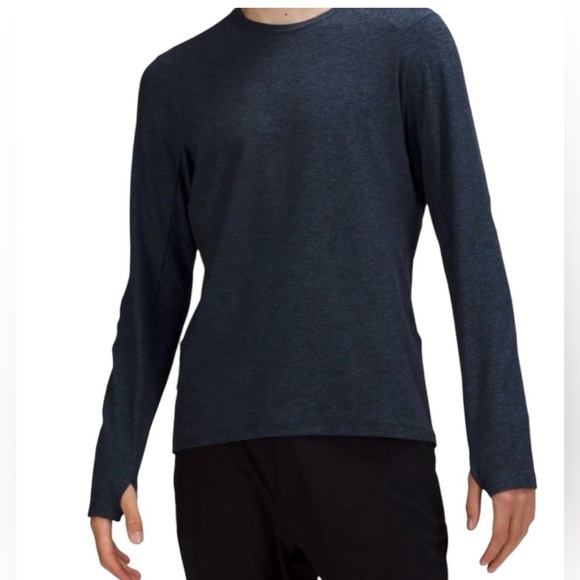 lululemon athletica Other - Lululemon Surge Warm Crew Size S